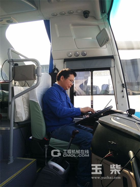 玉柴机器连续14年高质高效服务全国两会(图2)
