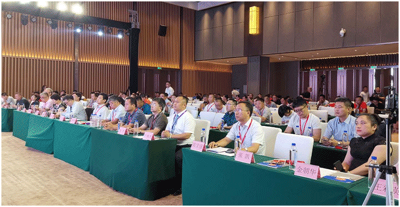 2019创新驱动•高质量发展——工程机械高峰论坛会圆满召开(图1)