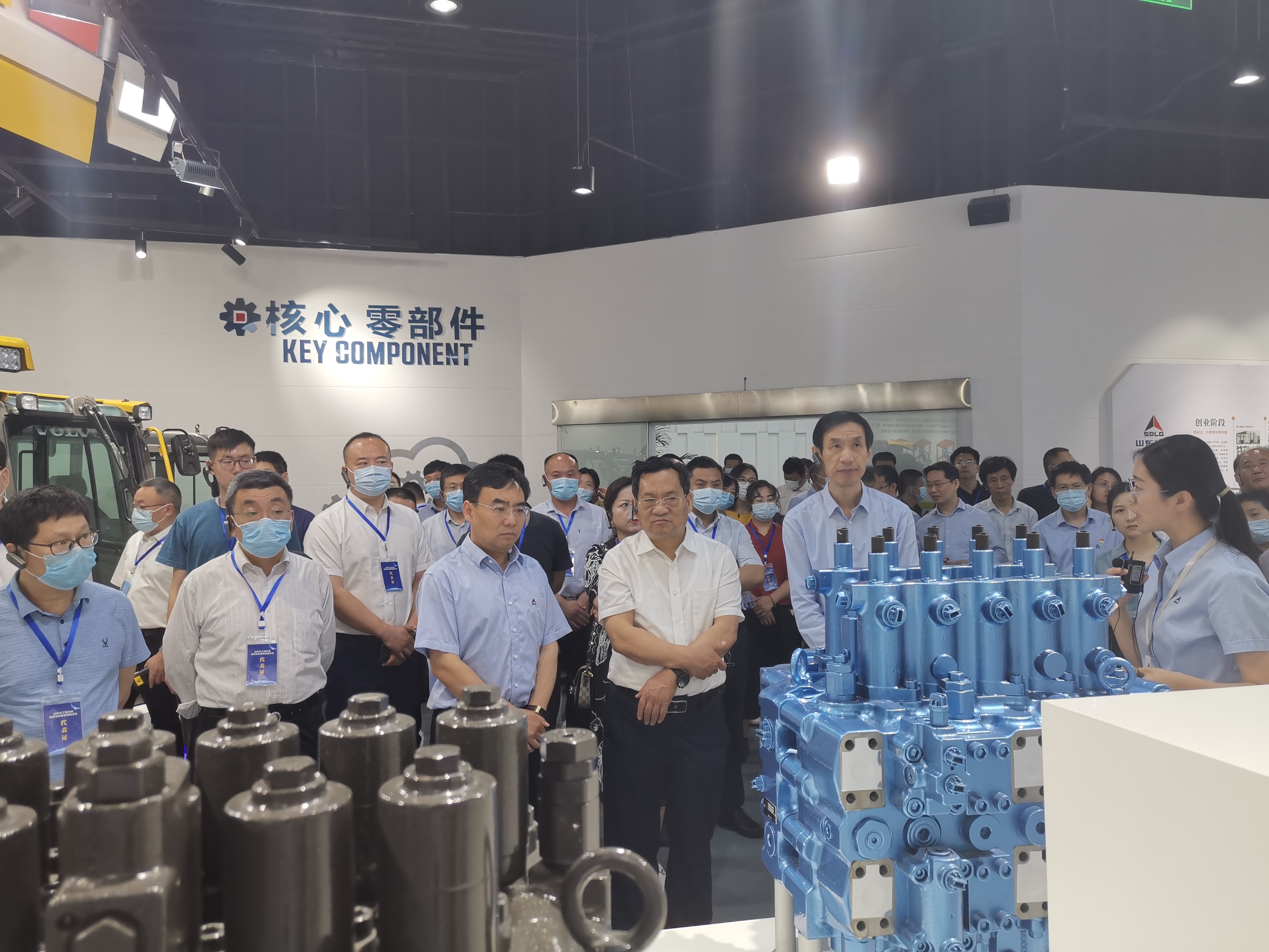 全省工程机械高质量发展现场推进会在临沂召开(图1)